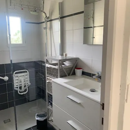 Holiday home Maison Vue Sur Perros-Guirec